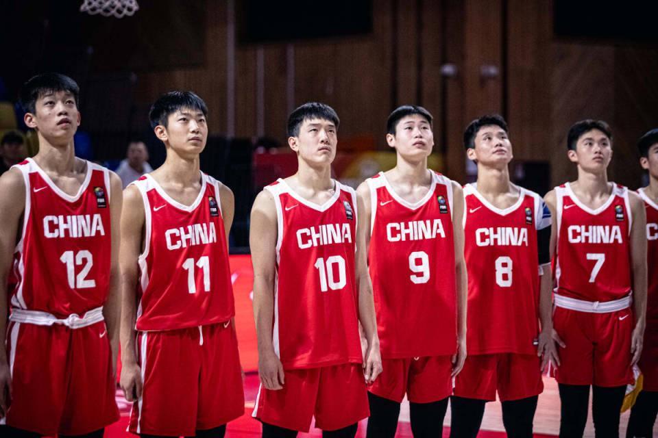 开云体育官网-崩盘！中国U16男篮惨负时隔8年获亚洲杯亚军 澳大利亚豪取4连冠