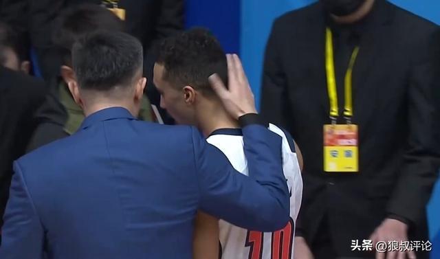 开云体育-杜锋：四川降温了 但全场座无虚席能感受到大家对于广东热爱和支持