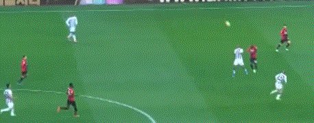 开云体育官网-【意甲】伊布补时凌空斩救主 AC米兰客场平乌迪内斯