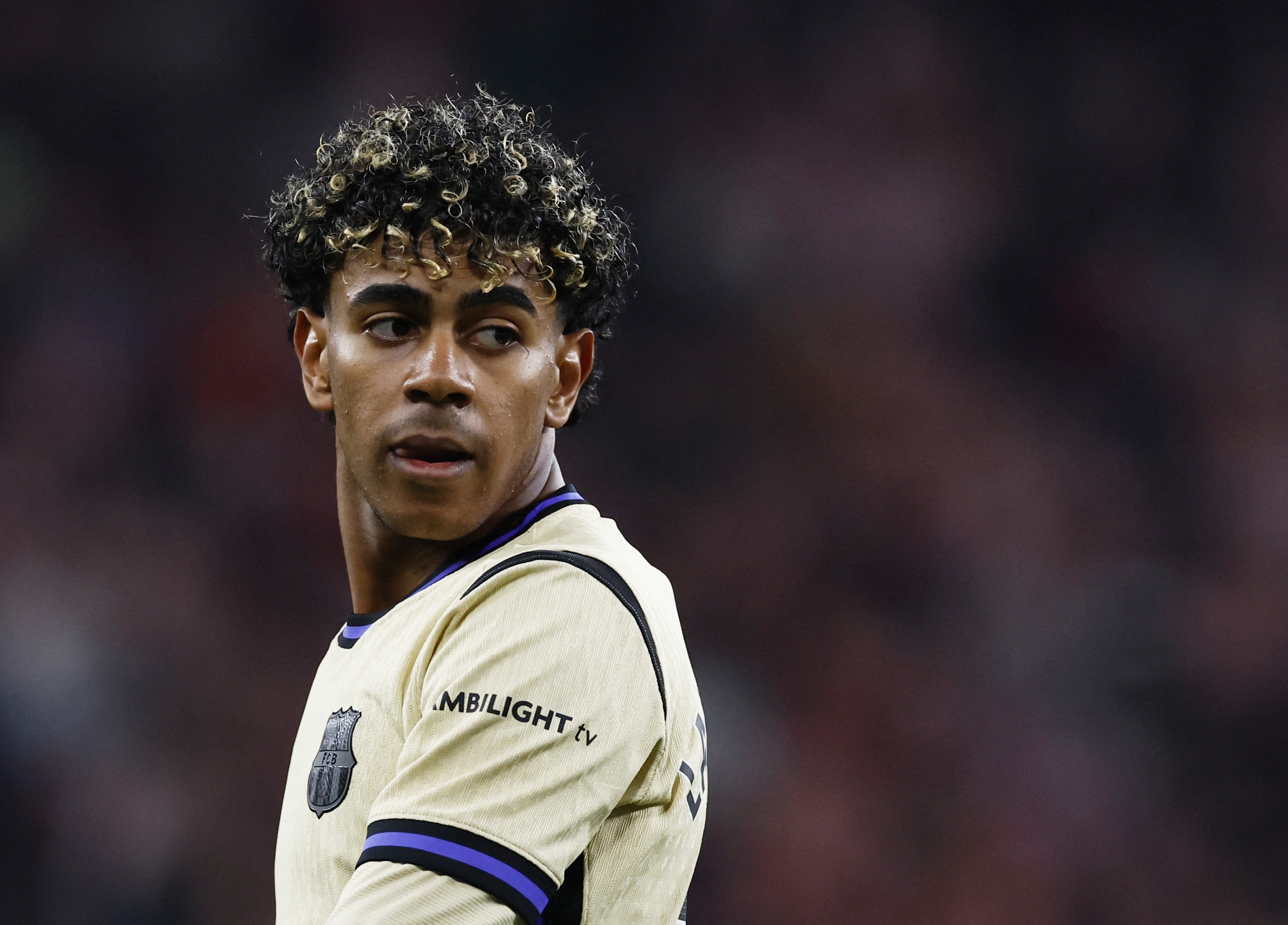 开云体育下载-尽力局!亚马尔过人、关键传球、造犯规等多项数据领跑全场